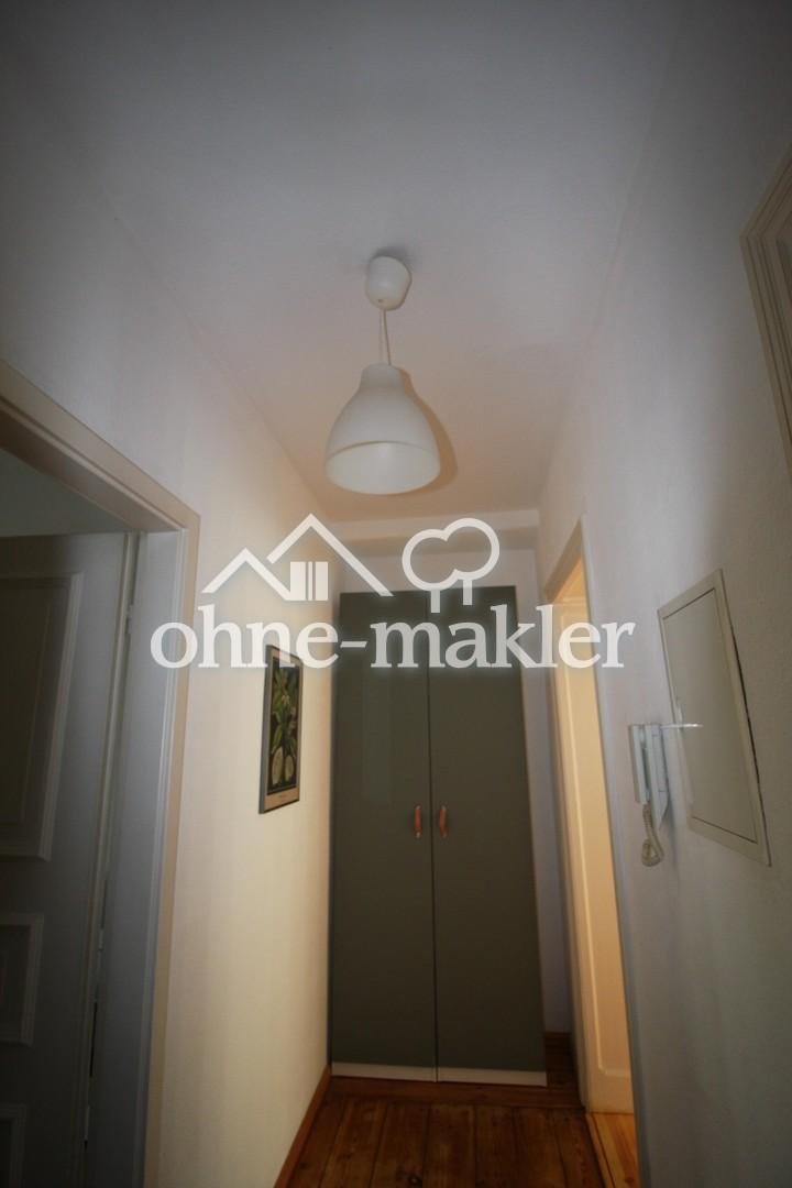 Flur - Entry Hall Flat