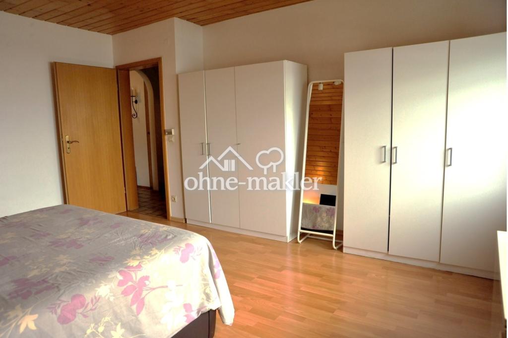 Sehr Helle schicke 3 Zimmer Dachgeschosswohnung mit Blick in die Berge - Foto 2