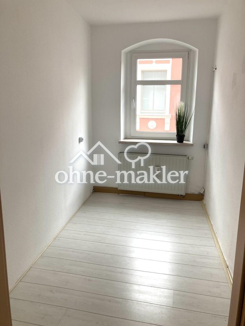 1/2 Zimmer z.B. Ankleidezimmer