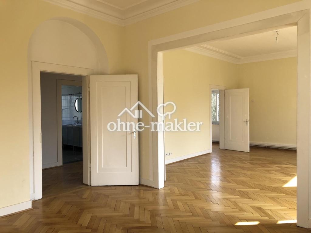 Saal (1 oder Zimmer)