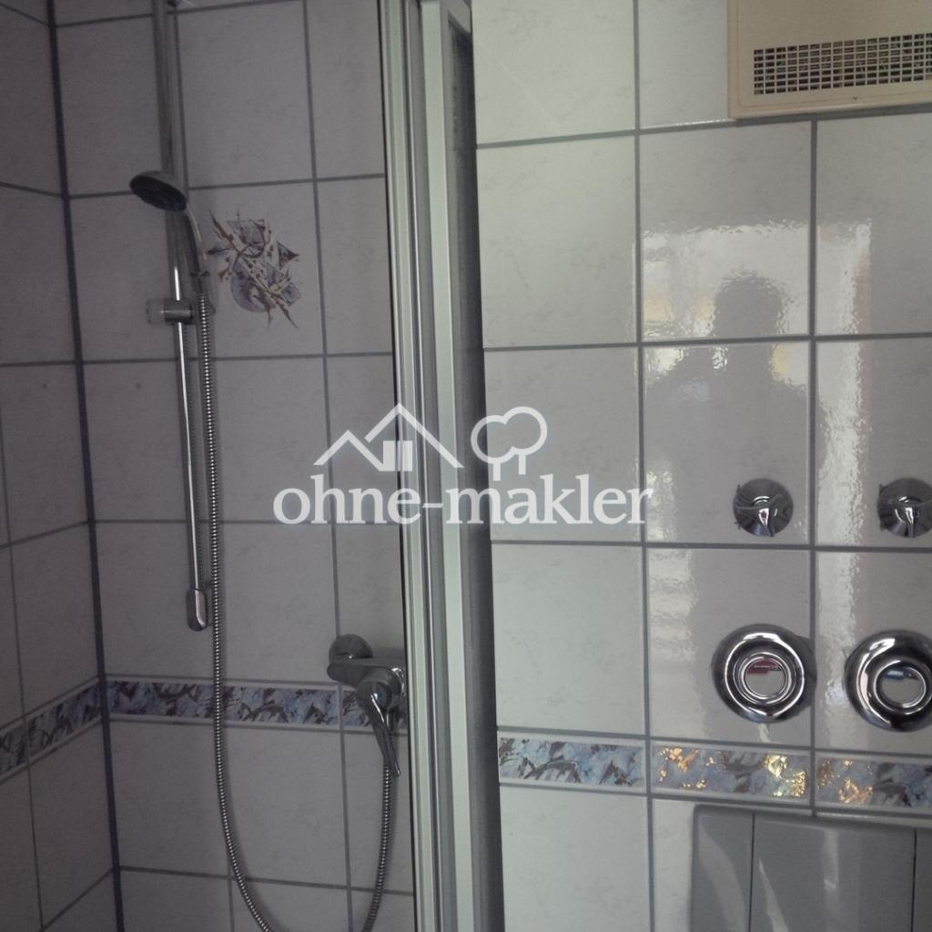 Große 3 bis 4 Zimmerwohnung Maisonette mit Balkon in Forbach - Gausbach - Photo 2