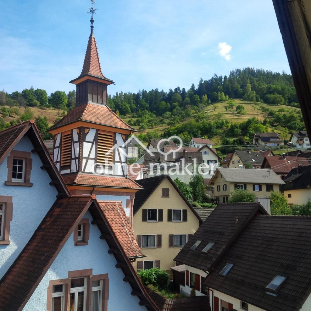 Große 3 bis 4 Zimmerwohnung Maisonette mit Balkon in Forbach - Gausbach - Photo 3