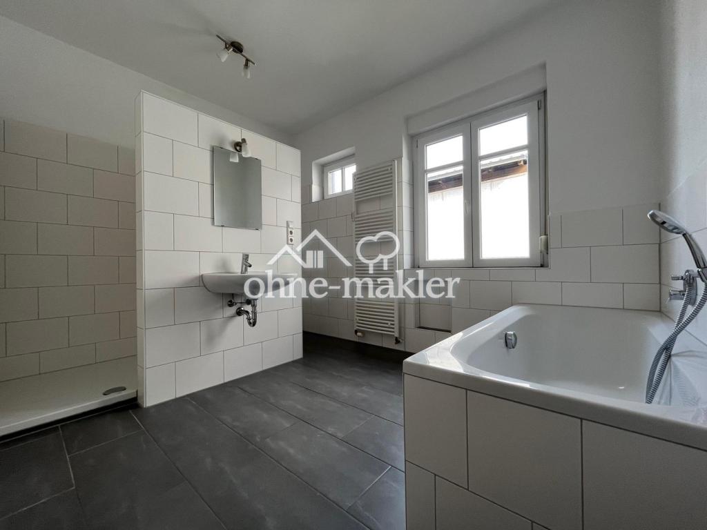 Sehr helle und grosszügige 3.5-Zimmer-Wohnung – modern renoviert mit Garten & Glasfaseranschluss - Photo 5