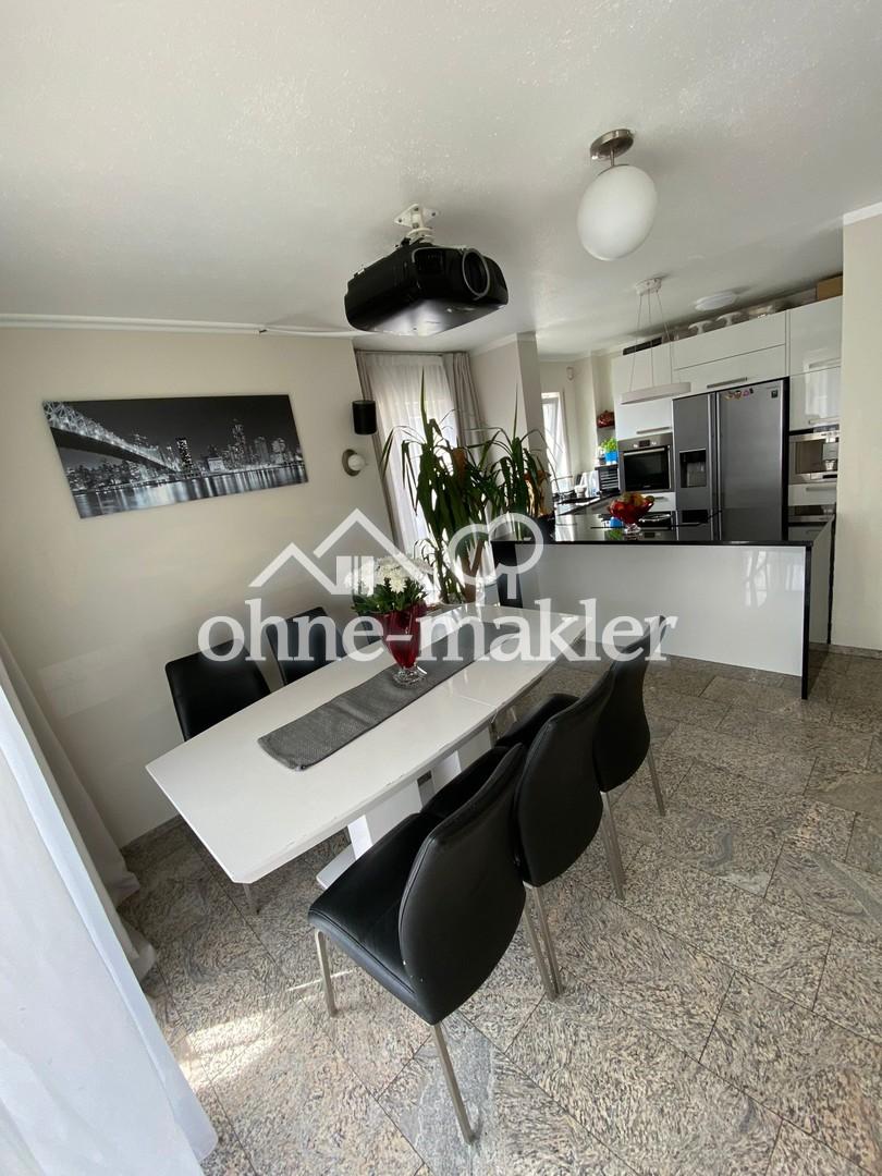 Große Terrassenwohnung + Hobbyraum - Photo 4