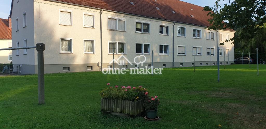 ohne Prov.: 3-Raum-Wohnung, große Küche, Bad mit Fenster, Wanne+Dusche, schön saniert+renoviert - Photo 5