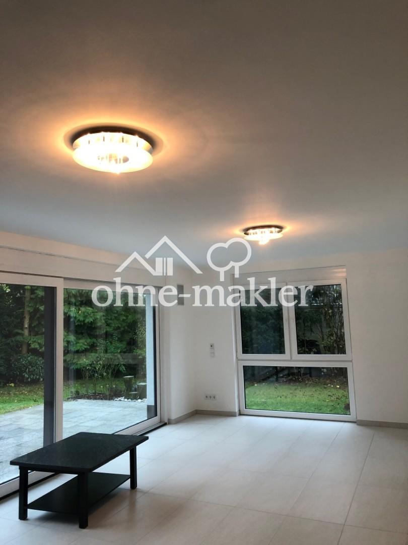 Stilvolles Haus zum Wohnen und Arbeiten mit moderner Ausstattung in Dreieich-Buchschlag - Photo 1