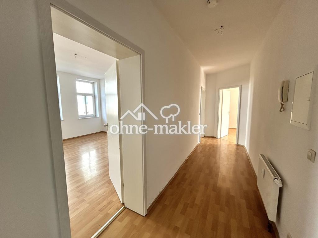 ***Großzügige 3-Zimmer-Erdgeschosswohnung mir modernem Badezimmer in Hohenstein*** - Photo 5