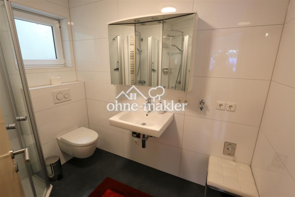 Schicke Souterrainwohnung für Pendler oder Singles, vollmöbliert - Photo 2