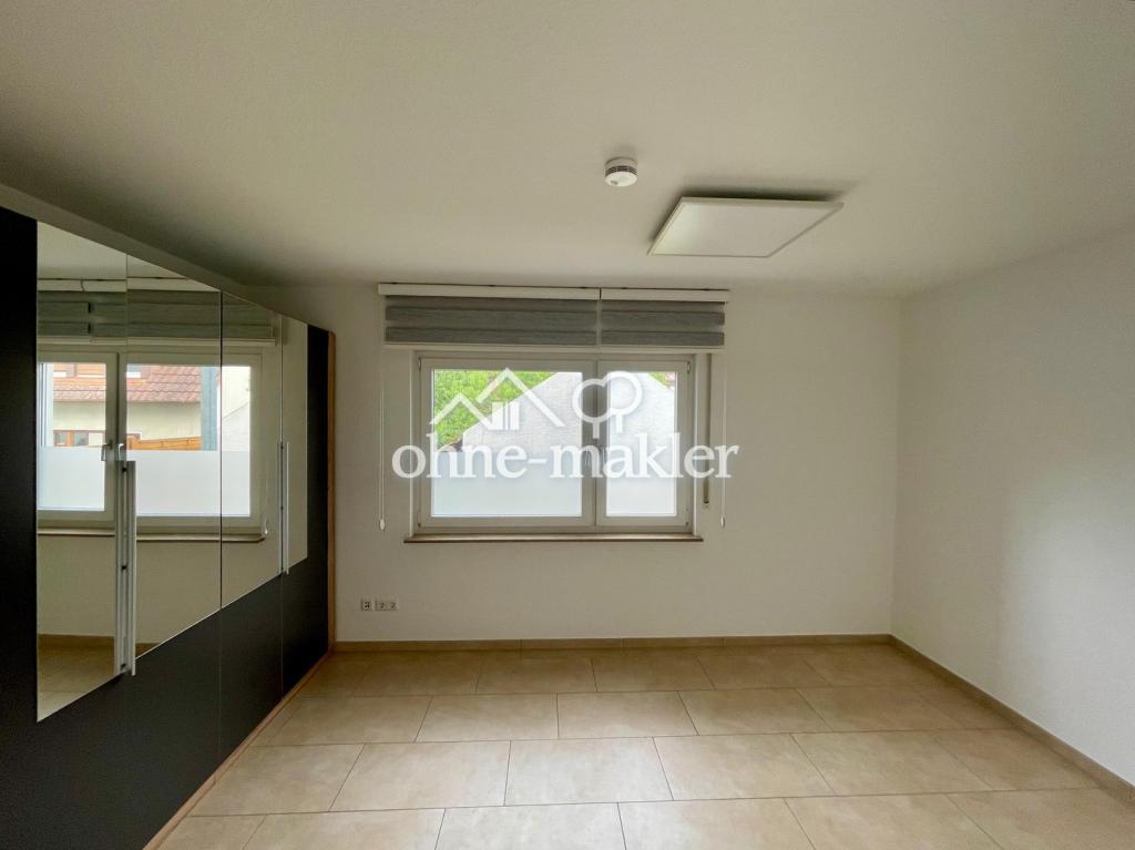 sehr schöne & gepflegte 2-Zi. EG-Wohnung mit EBK und Terrasse - Photo 4