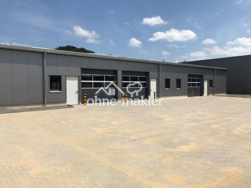 Frontansicht Halle Neubau