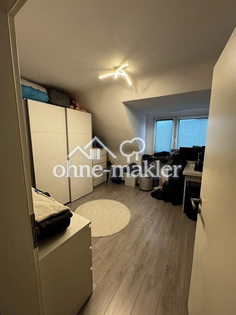 Zentral gelegene, ruhige DG-Wohnung im 6 Familienhaus - Foto 5
