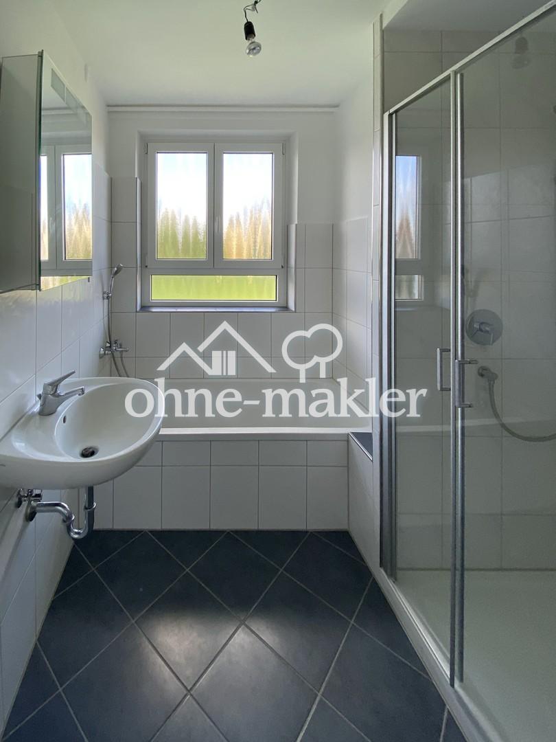 schöne, sonnige und sanierte 3,5 Zi-Wohnung in Trossingen mit Terrasse und großem Garten - Foto 5