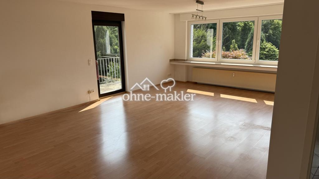 OG Wohnzimmer mit Balkon