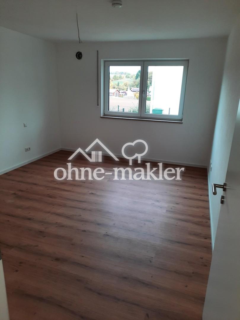 Neuwertige 3-Zimmer-Wohnung in Weng, Landkreis Landshut - Foto 2