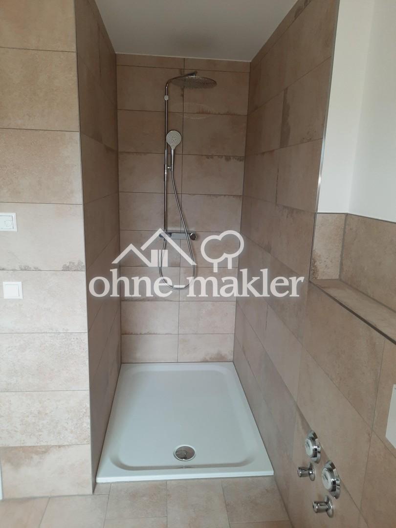 Neuwertige lichtdurchflutete 3-Zimmer-Wohnung mit Terrasse und Garten in Weng, Landkreis Landshut - Foto 5