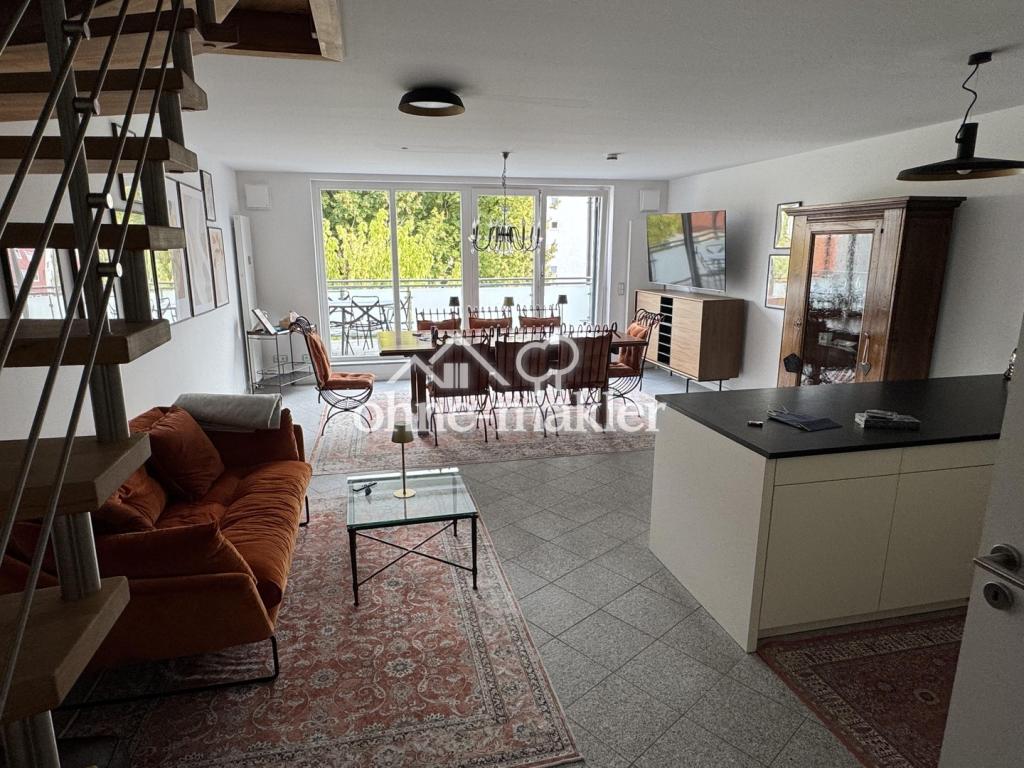 Luxuriöse 3-Zimmer-Maisonette- möblierte Altstadtwohnung mit Balkon / Dachterasse - Photo 1