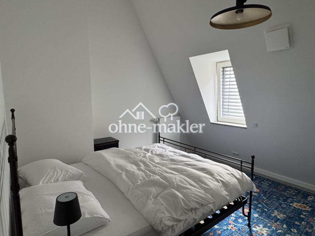Luxuriöse 3-Zimmer-Maisonette- möblierte Altstadtwohnung mit Balkon / Dachterasse - Photo 5