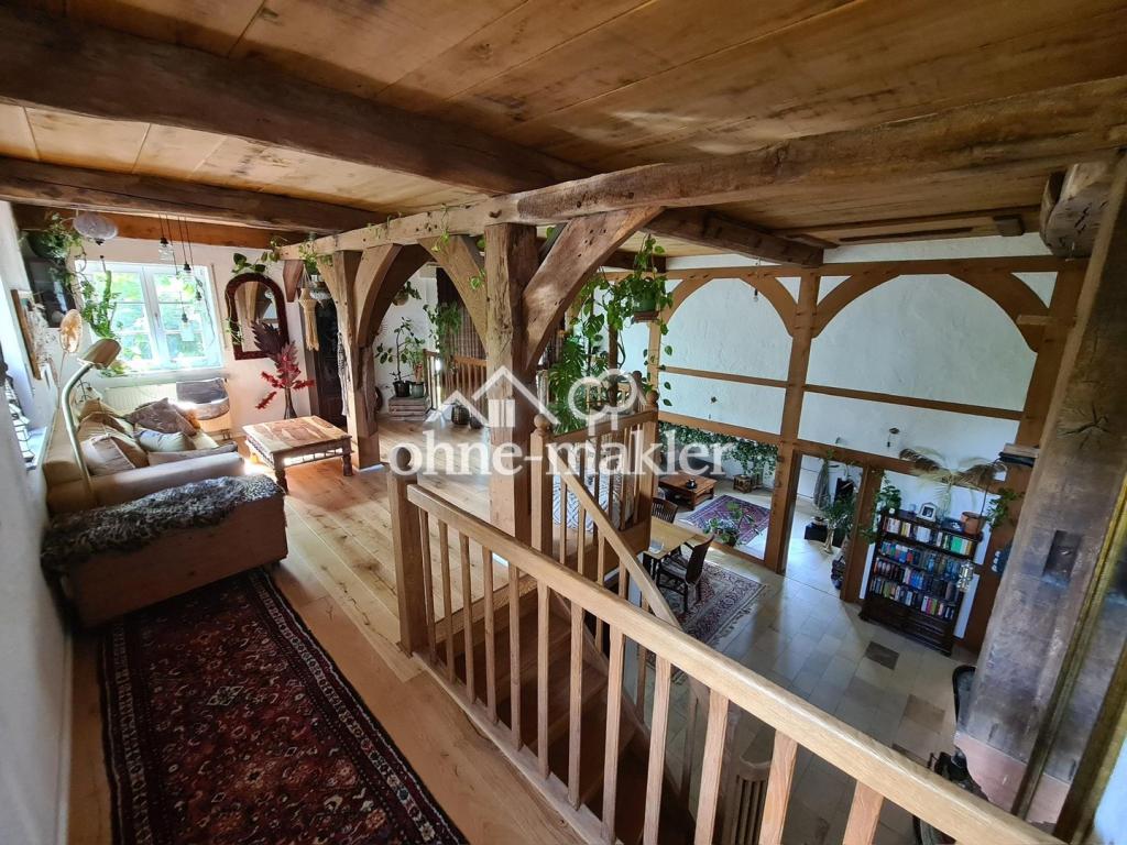 Historisches Bauernhaus mit Galerie, Kamin & Garten - stilvoll saniertes Wohnen mit Charakter - Foto 1