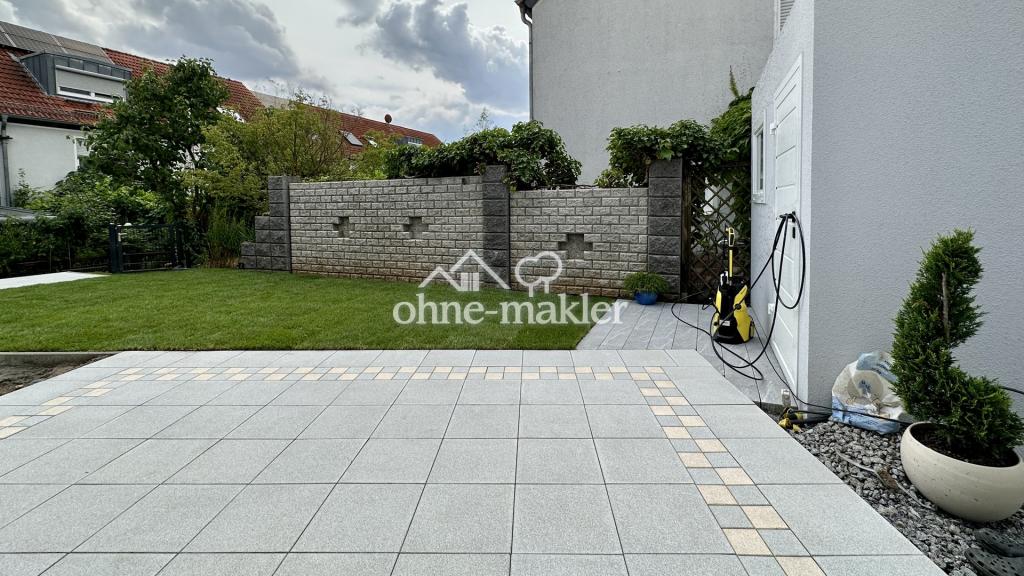 Terrasse-Grillplatz-Garage