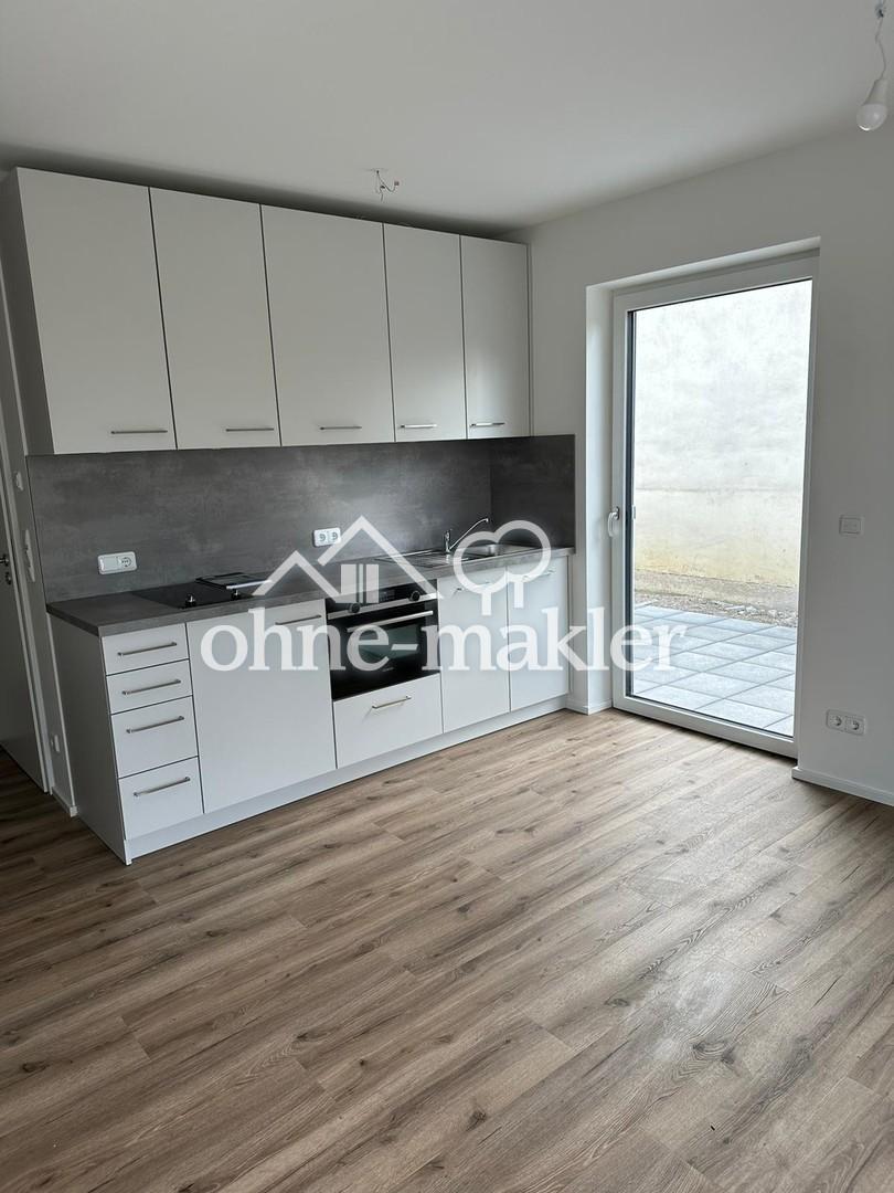 Neubau- mit Einbau Küche und Südterrasse (Teilmöbliert) - Photo 4