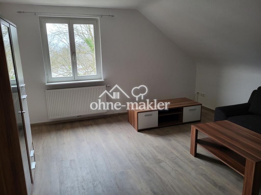 Dachgeschoßwohnung zu vermieten - Photo 1