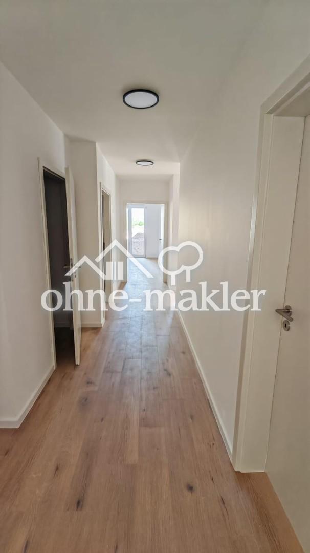 Neubau Erstbezug: Stilvolle 3-Zimmer-Wohnung mit Küche - Foto 4