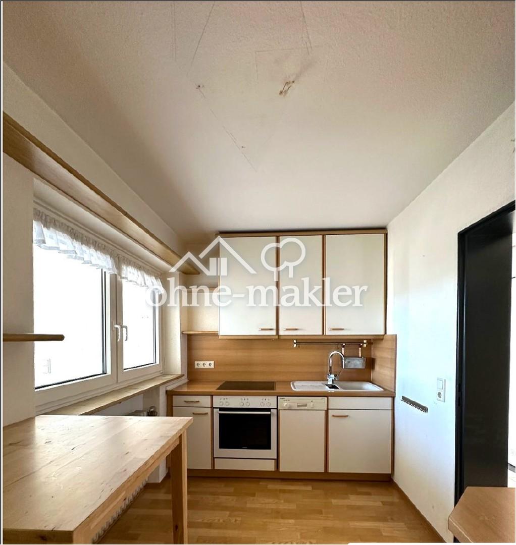 Helle 2-Zimmer-Wohnung mit großer Loggia, Einbauküche und Weitblick - Photo 3