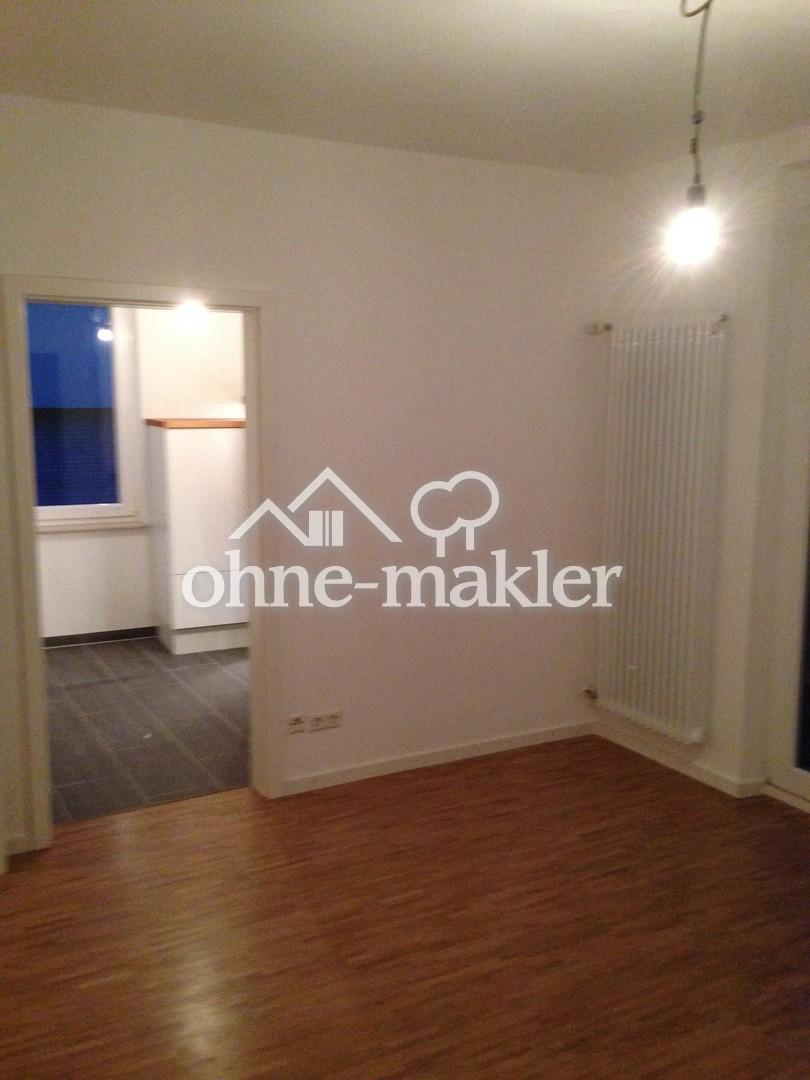 Wohnzimmer Blick zur Küche