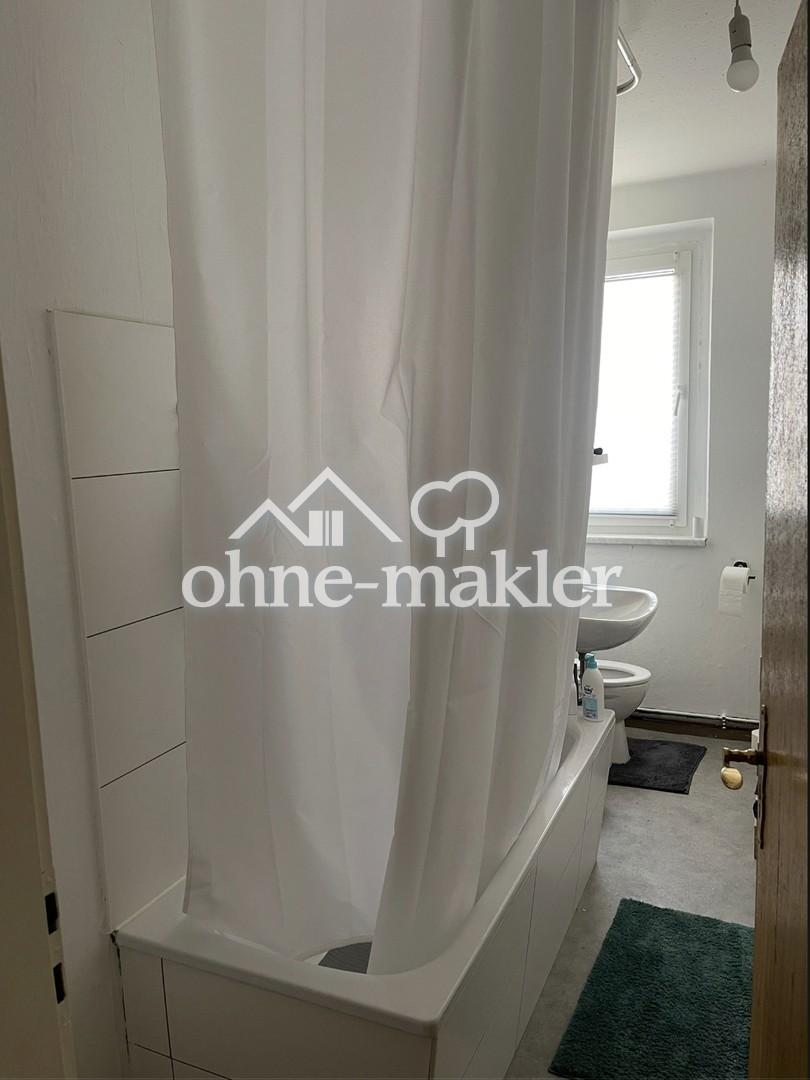 585 € | 117 qm | 6 ZKB Balkon | Günstige Fernwärme - Foto 4