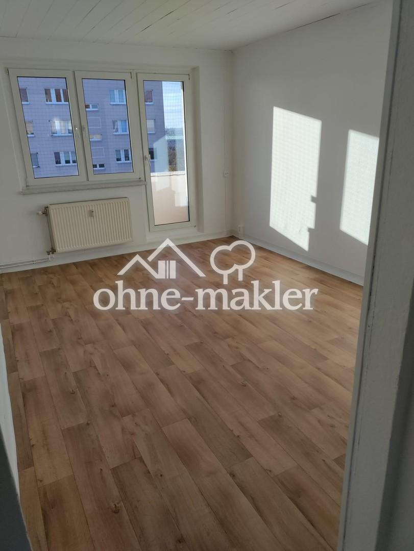 220 € | 59 qm | 3 ZKB Balkon | Günstige Fernwärme - Photo 3