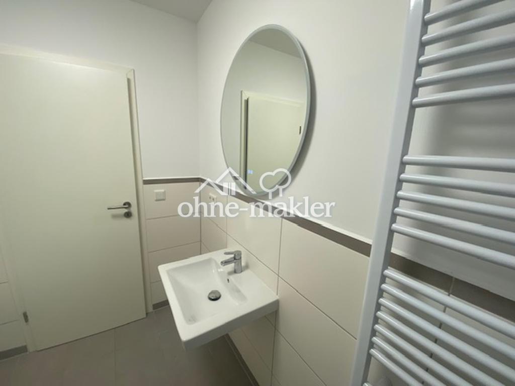 Kleines möbliertes Apartment mit Einbauküche und PKW Stellplatz - Photo 4