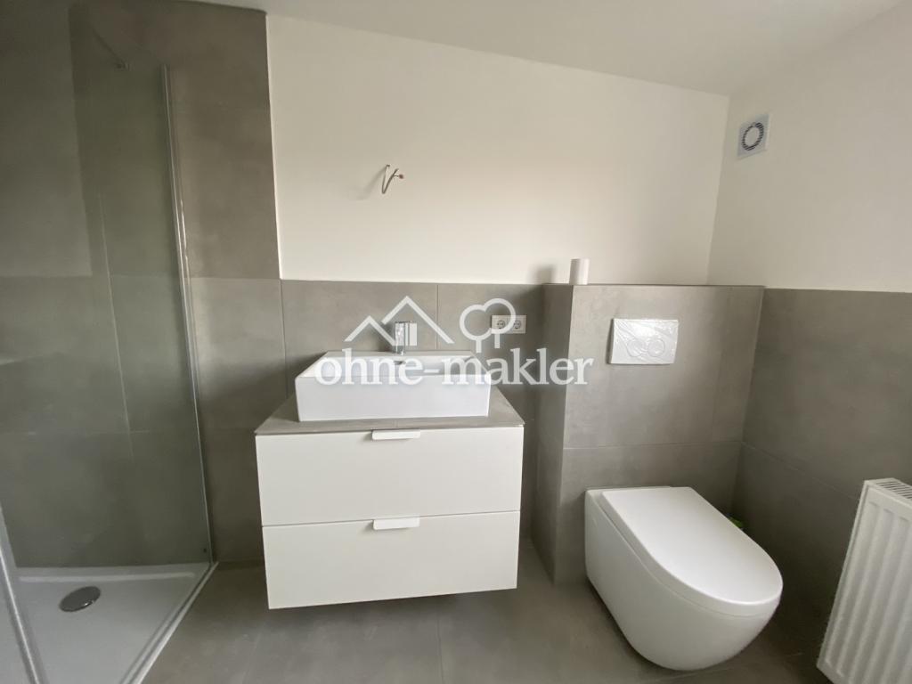 Wohnung über 2 Etagen mit Balkon, WG geeignet, 4-Zimmer, Maisonette, Nähe Bahnhof - Photo 3