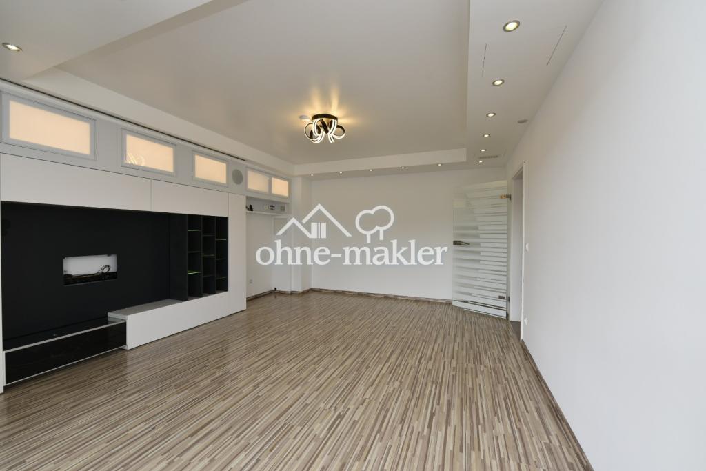 Hochwertig sanierte 2-Zimmer-Wohnung mit Moselblick, Balkon & Terrasse (Möbeliert) - Photo 1