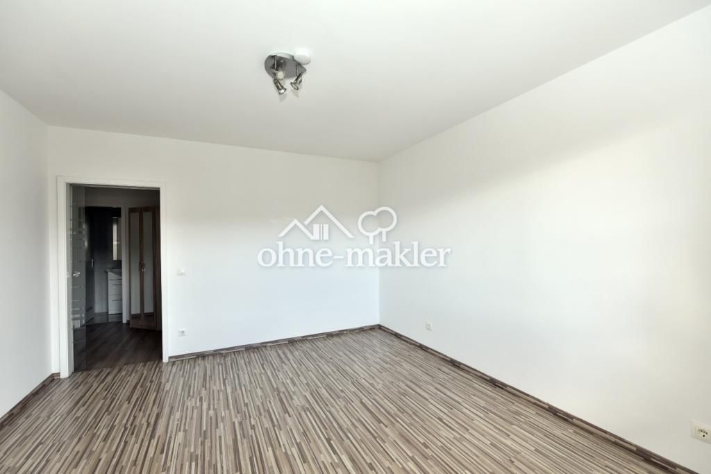 Hochwertig sanierte 2-Zimmer-Wohnung mit Moselblick, Balkon & Terrasse (Möbeliert) - Photo 4