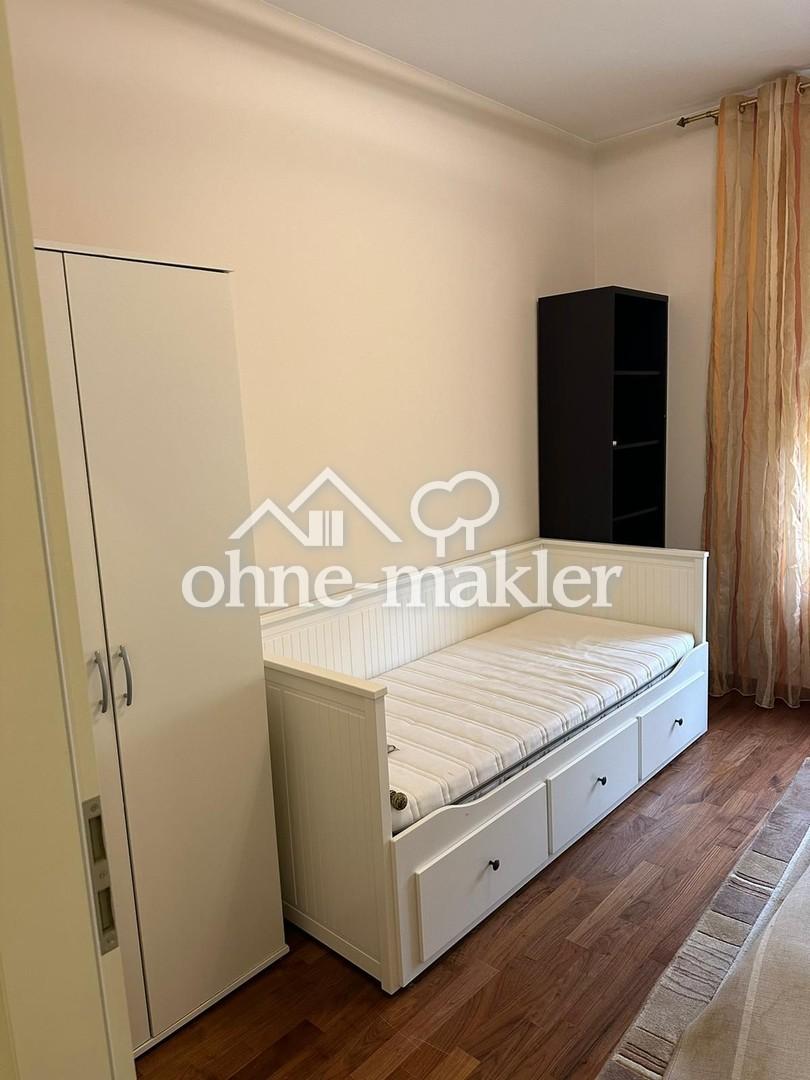 4 Zimmer Wohnung in einer Stadtvilla in Schmargendorf, Fußbodenheizung, Terrasse, 2 TG Stellplätze - Foto 5