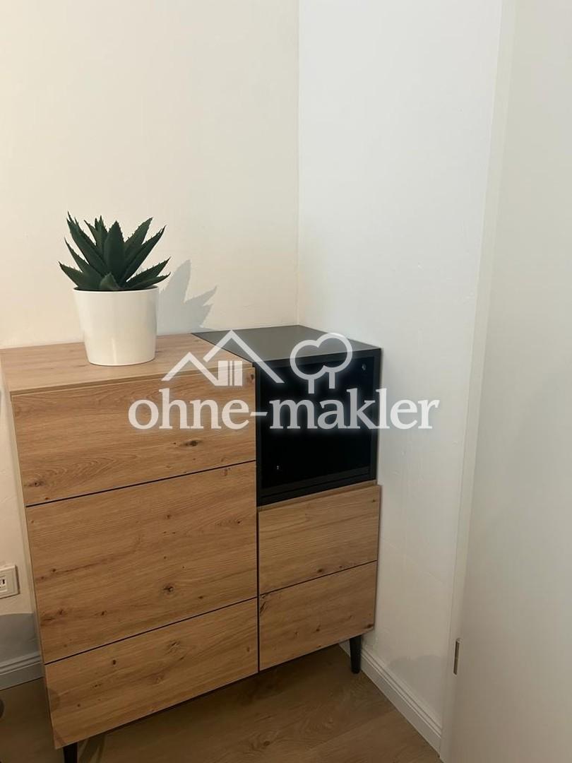 Perfekt für Pendler, befristet auf 2 Jahre: Sanierte, möblierte Wohnung im Herzen von Sülz - Photo 1