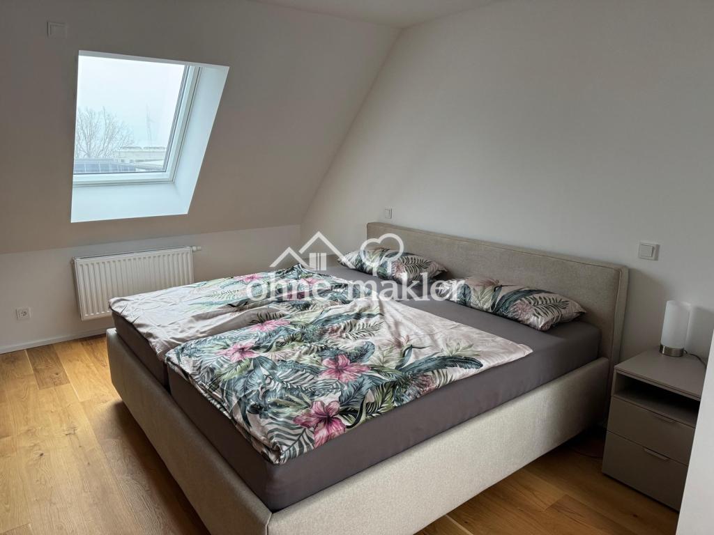 Möblierte Dachgeschosswohnung, Mildred-Scheel-Straße 2a, Amberg - Photo 5