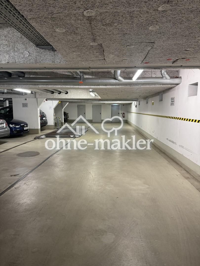 Tiefgarage/ Stellplatz