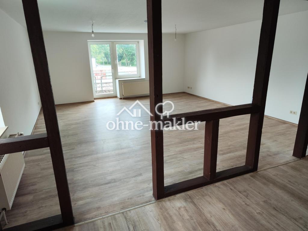 Ruhige großzügige 2 Zimmer Wohnung zentral in Lauenburg mit Balkon - Photo 2