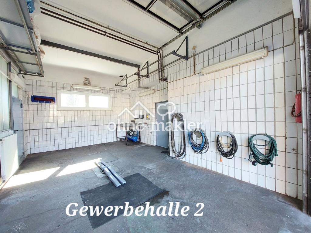 Gewerbehalle 2 m. Sektionaltor