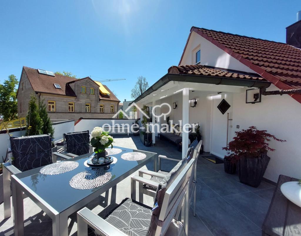 XL Terrasse mit Privatsphäre