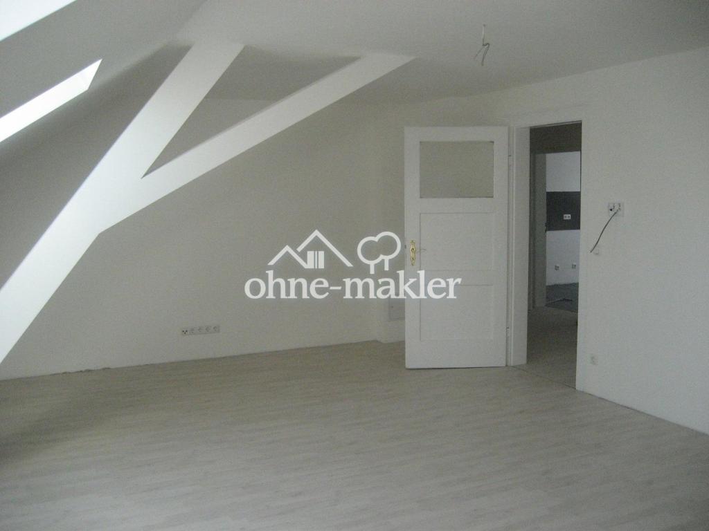 Wohnzimmer DG