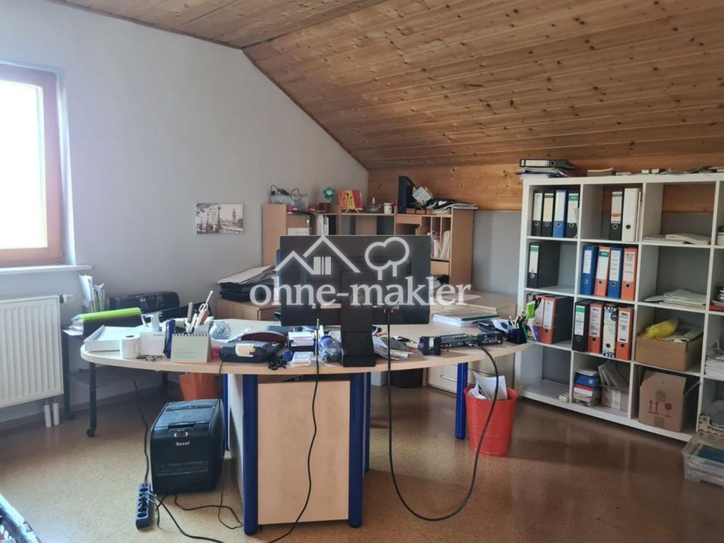 Büro/Schlafzimmer 1