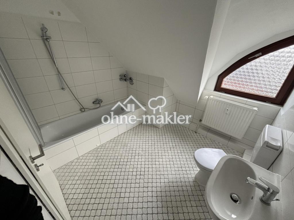 Traumhafte 2-Zimmer-Wohnung mit Loggia und Einbauküche in Stockelsdorf - Zentral & Ruhig - Photo 5
