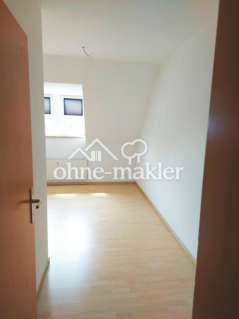 2 Zimmer WE im 3. OG - hell, gut geschnitten Top-Zustand - Photo 1