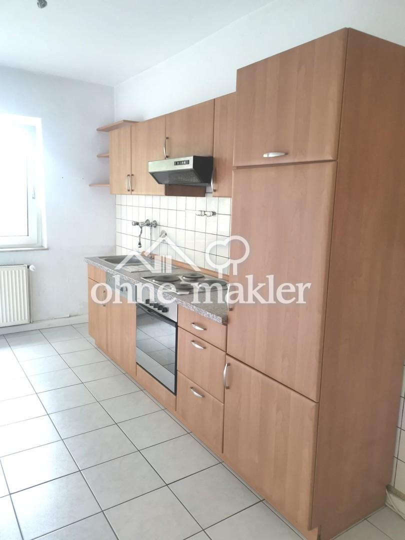 Uninähe, 2 Zimmer, Wohnküche, Einbauküche, begehbarer Kleiderschrank,Gartennutzung, Fernblick...... - Photo 2