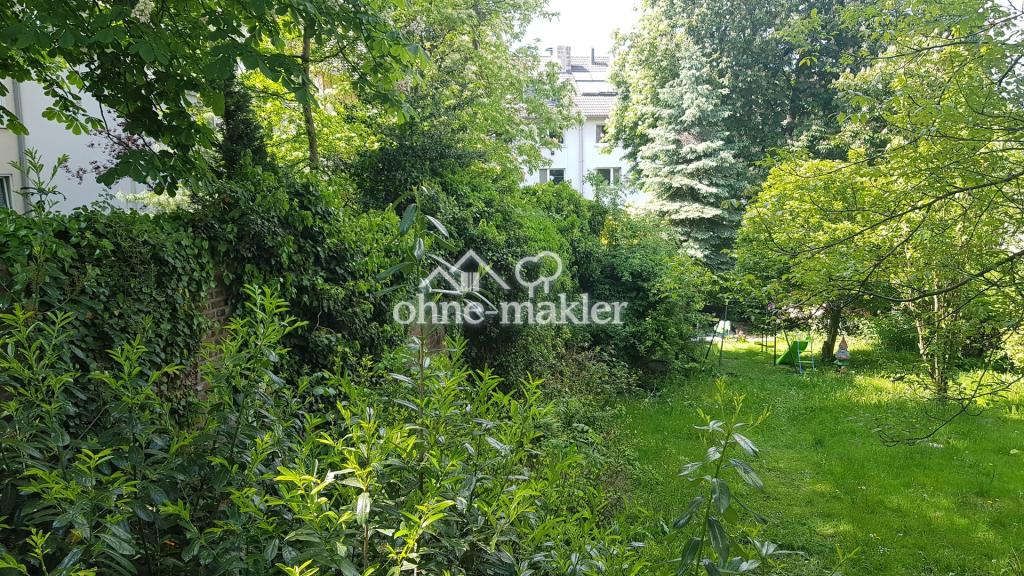 Uninähe, 2 Zimmer, Wohnküche, Einbauküche, begehbarer Kleiderschrank,Gartennutzung, Fernblick...... - Photo 4