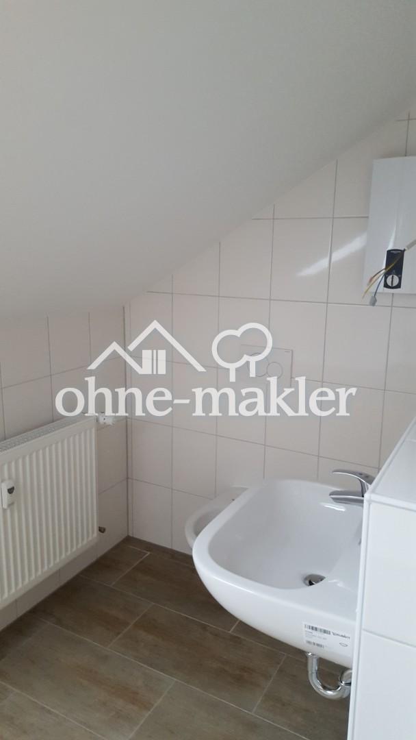 Sehr schöne renovierte Dachgeschoss-Wohnung 1,5 ZKB - Photo 1