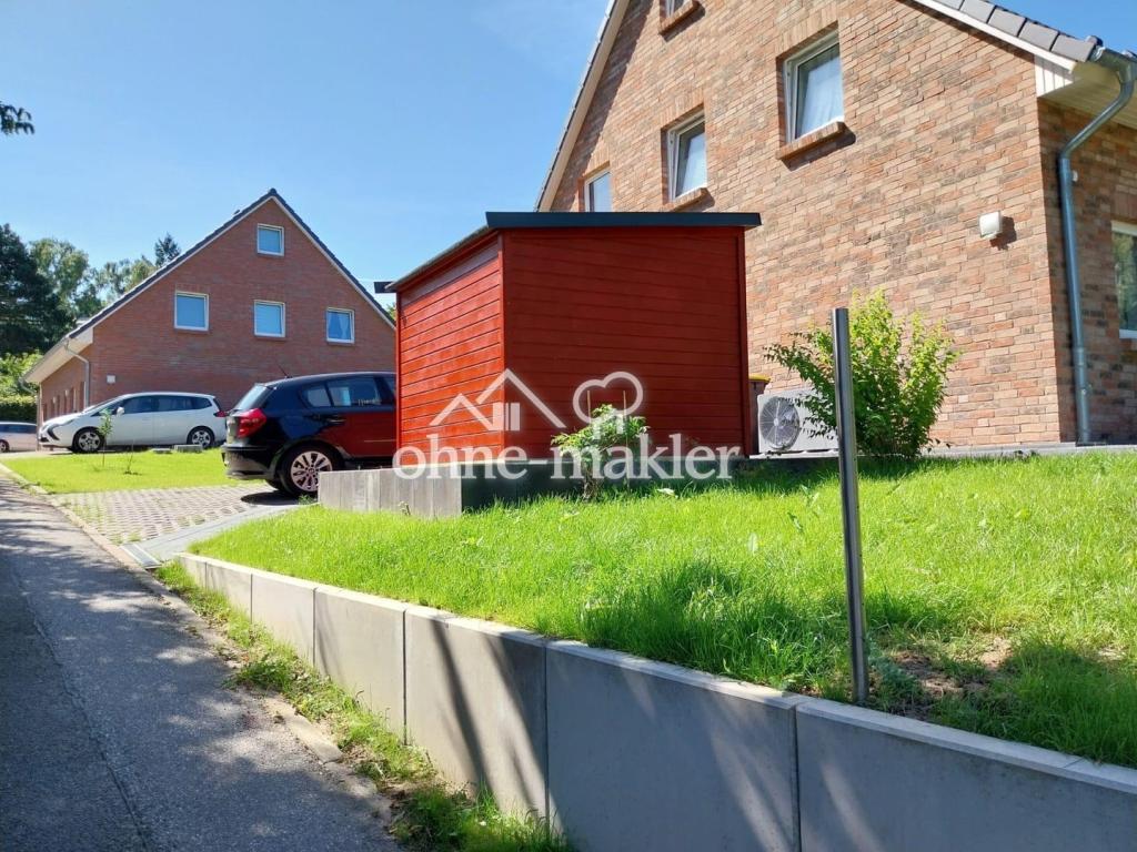 Neubau Doppelhaushälfte in schöner Lage - 4 Zimmer zzgl. ausgebauten Dachboden und Garten! - Photo 4