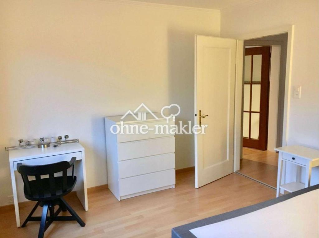 Möbliertes Zimmer in WG - Photo 4